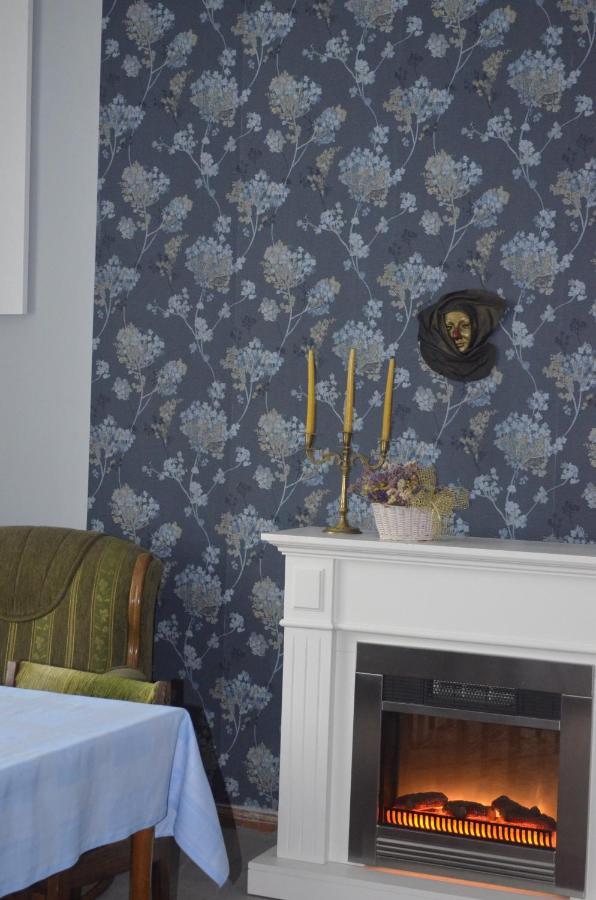 Dom Otwarty Apartman Jelenia Góra Kültér fotó